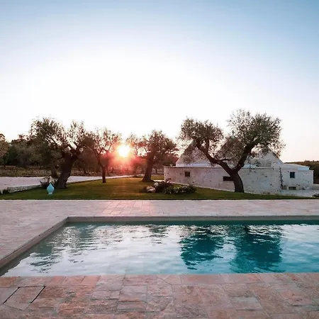 Trulli Vecchia Corte