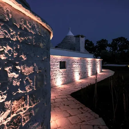 Trulli Vecchia Corte *