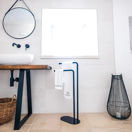 Trulli Vecchia Corte *