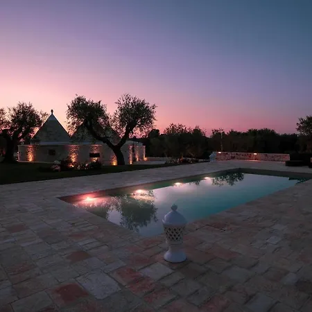 Trulli Vecchia Corte Villa *