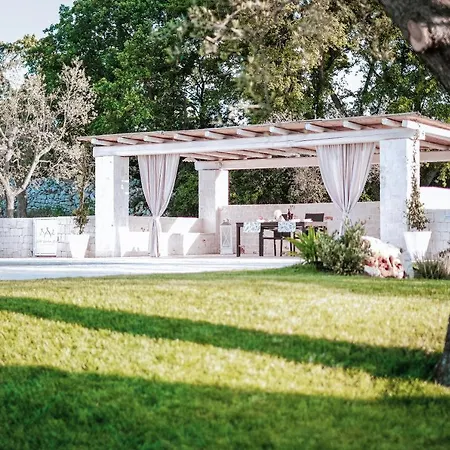 Trulli Vecchia Corte Villa *