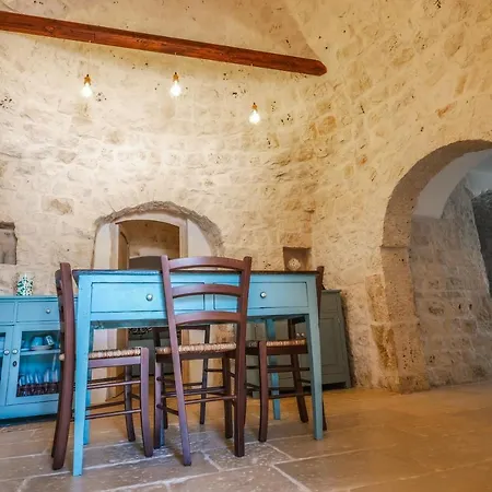 Trulli Vecchia Corte