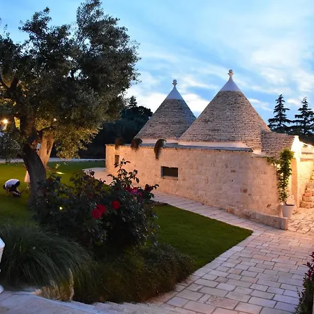 Trulli Vecchia Corte *